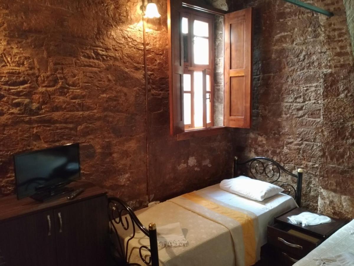 Ayfada Cafe & Pension Ayvalı Εξωτερικό φωτογραφία
