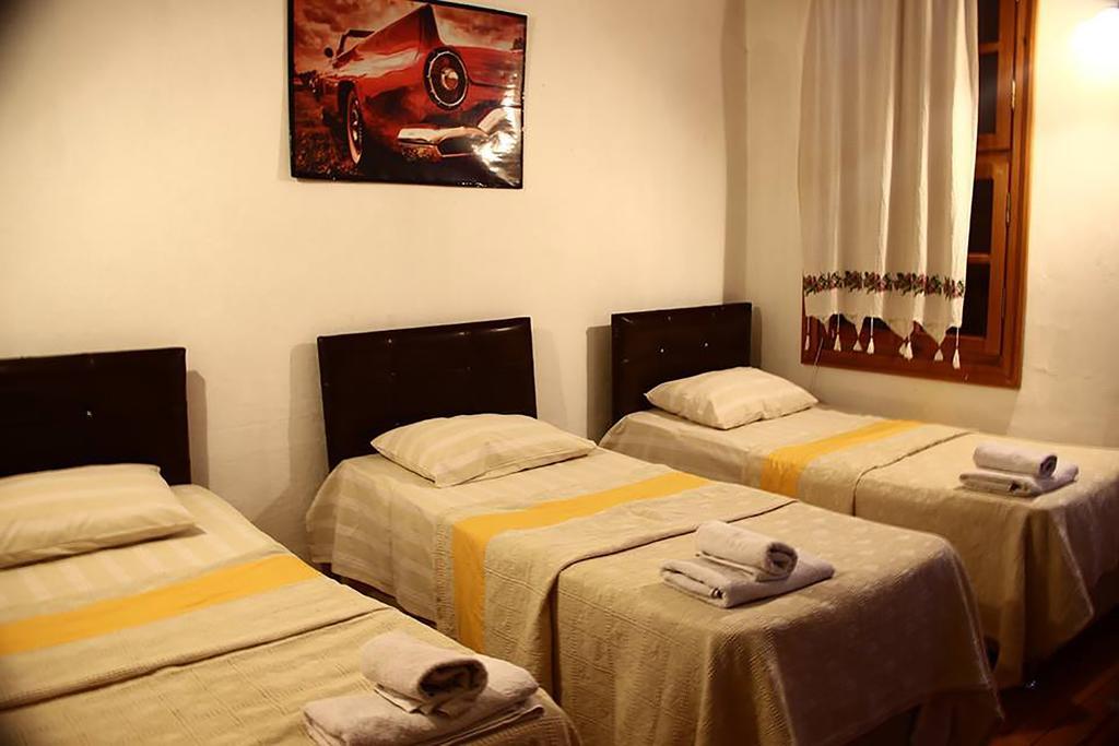Ayfada Cafe & Pension Ayvalı Δωμάτιο φωτογραφία